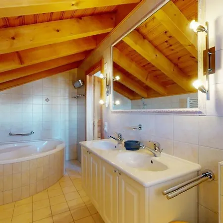 Narnia In & Out 14 Pers *