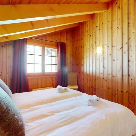 Narnia In & Out 14 Pers